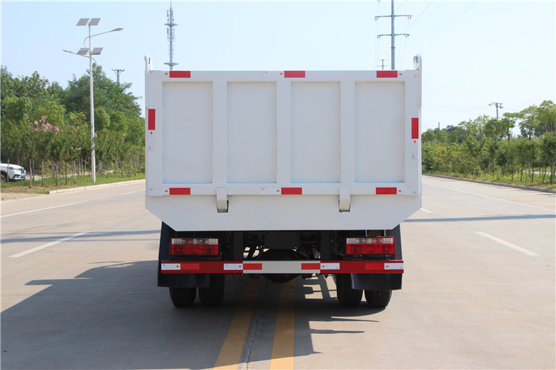 �|�L(f��ng)С������ 5����ж����܇