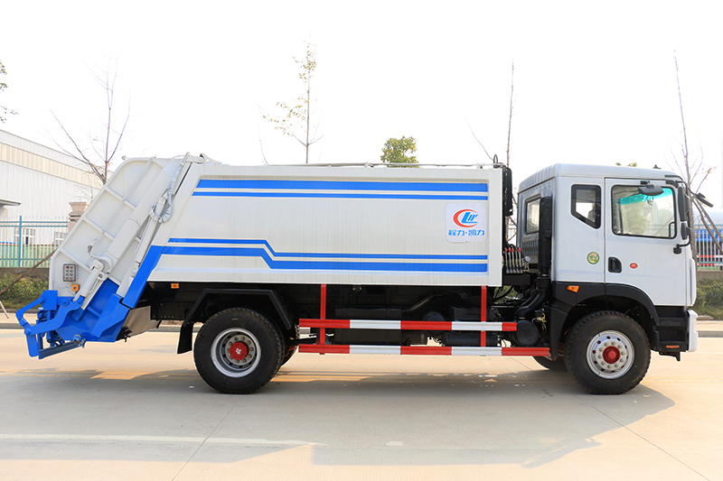 �����|�L(f��ng)D9 12�� ���s����܇