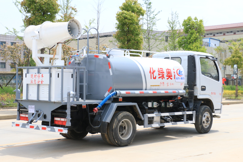 �����|�L(f��ng)С���� �{(l��n)�� 4�� ���F܇