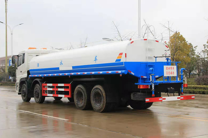 �����|�L����ǰ�ĺ��25����ˮ܇