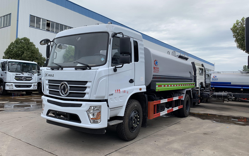 ��(gu��)���|�L(f��ng)��(zhu��n)�� 12���๦���։m܇(ch��)